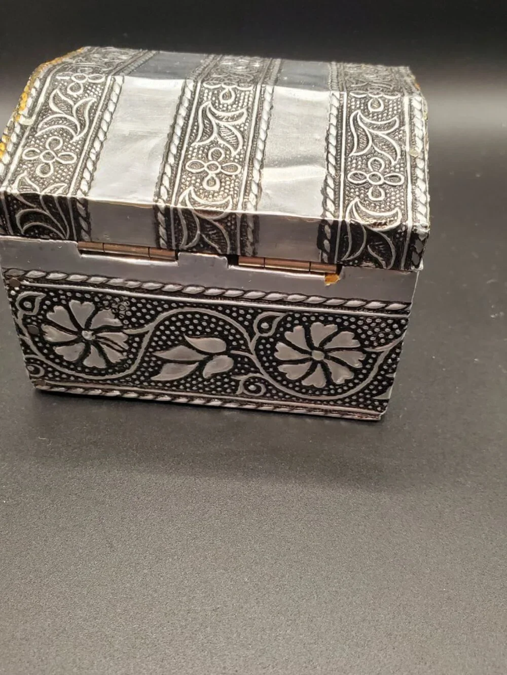 Silver-Tone Embossed Trinket Box